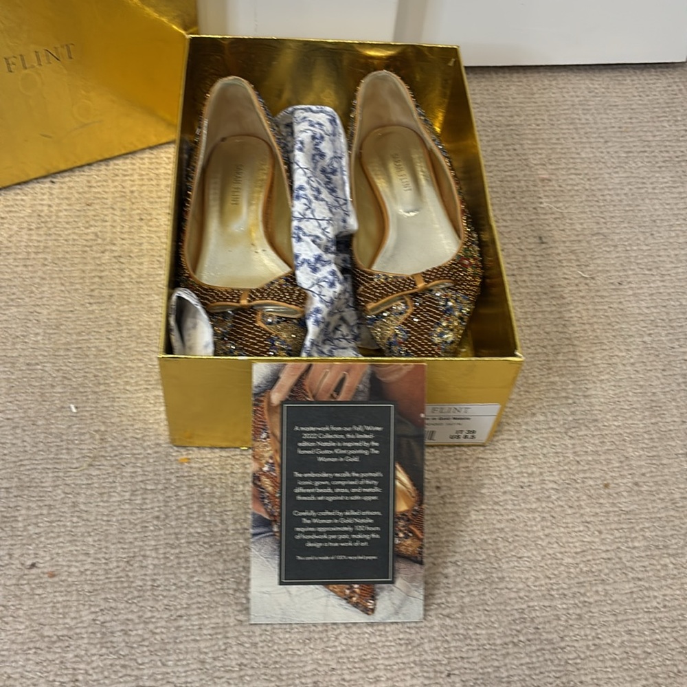 ****SOLD*** Sarah Flint The Woman in Gold Limited Edition Natalie Flats - Picture 15 of 16